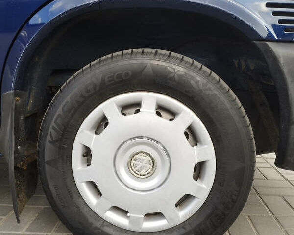 Синій Фольксваген Transporter, об'ємом двигуна 1.9 л та пробігом 289 тис. км за 6300 $, фото 5 на Automoto.ua