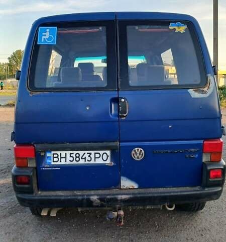 Синій Фольксваген Transporter, об'ємом двигуна 2.46 л та пробігом 473 тис. км за 4800 $, фото 5 на Automoto.ua