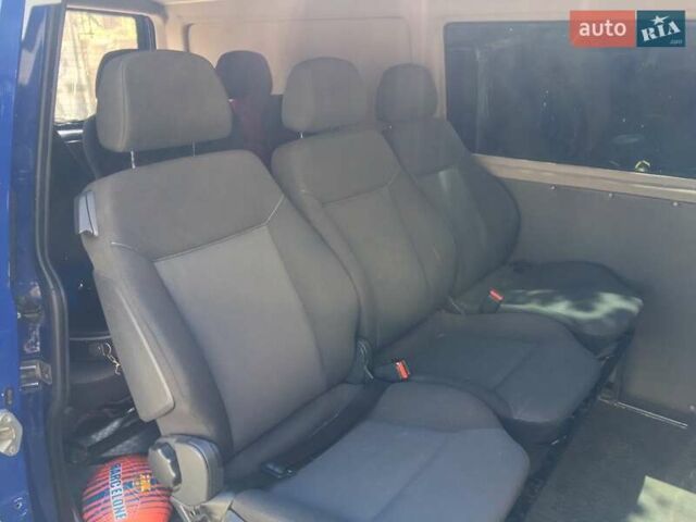 Синій Фольксваген Transporter, об'ємом двигуна 1.9 л та пробігом 327 тис. км за 6200 $, фото 7 на Automoto.ua