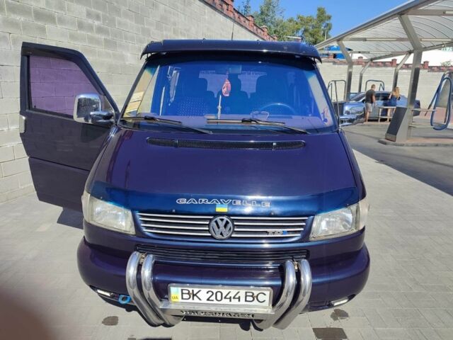 Синий Фольксваген Transporter, объемом двигателя 2.5 л и пробегом 364 тыс. км за 5500 $, фото 9 на Automoto.ua