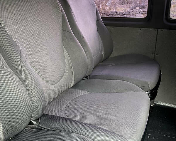 Синій Фольксваген Transporter, об'ємом двигуна 2.5 л та пробігом 290 тис. км за 5999 $, фото 39 на Automoto.ua