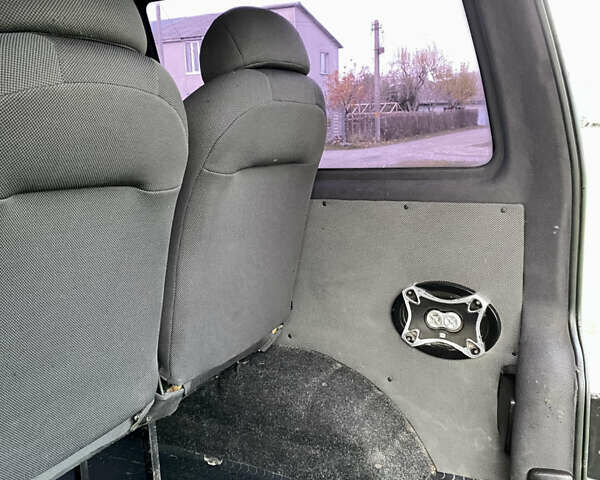 Синій Фольксваген Transporter, об'ємом двигуна 2.5 л та пробігом 290 тис. км за 5999 $, фото 56 на Automoto.ua