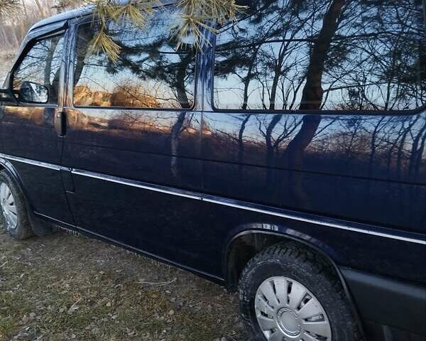 Синій Фольксваген Transporter, об'ємом двигуна 2.5 л та пробігом 368 тис. км за 7500 $, фото 5 на Automoto.ua