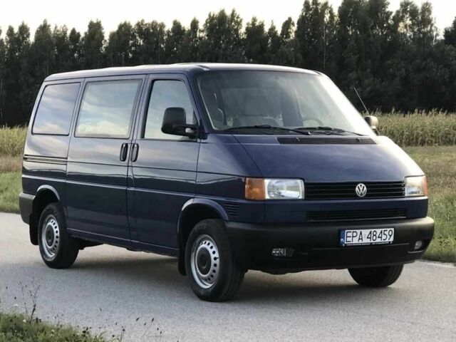 Синий Фольксваген Transporter, объемом двигателя 1.9 л и пробегом 268 тыс. км за 2300 $, фото 4 на Automoto.ua