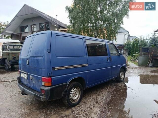 Синий Фольксваген Transporter, объемом двигателя 2.5 л и пробегом 353 тыс. км за 4850 $, фото 8 на Automoto.ua
