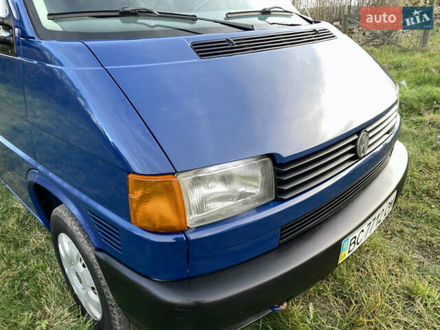 Синій Фольксваген Transporter, об'ємом двигуна 2.5 л та пробігом 290 тис. км за 5999 $, фото 6 на Automoto.ua