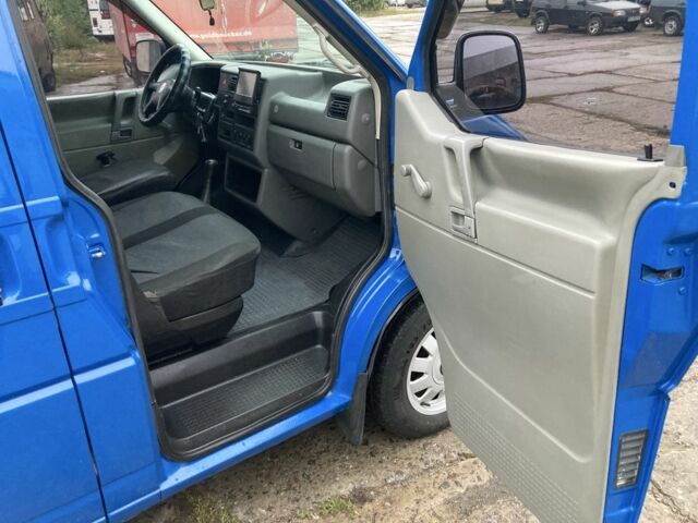 Синій Фольксваген Transporter, об'ємом двигуна 2.5 л та пробігом 452 тис. км за 5950 $, фото 8 на Automoto.ua