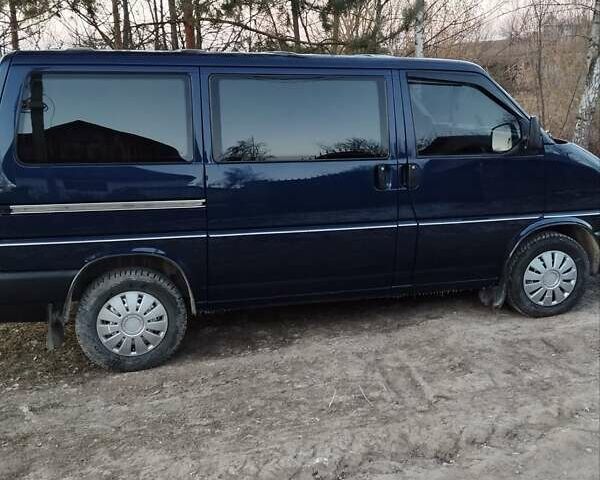 Синій Фольксваген Transporter, об'ємом двигуна 2.5 л та пробігом 368 тис. км за 7500 $, фото 7 на Automoto.ua