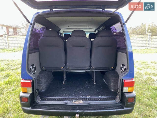 Синій Фольксваген Transporter, об'ємом двигуна 2.5 л та пробігом 290 тис. км за 5999 $, фото 54 на Automoto.ua