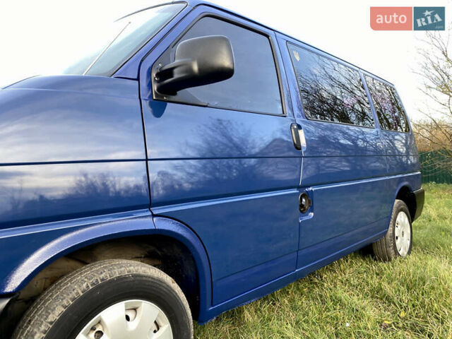 Синій Фольксваген Transporter, об'ємом двигуна 2.5 л та пробігом 290 тис. км за 5999 $, фото 17 на Automoto.ua