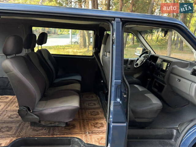 Синий Фольксваген Transporter, объемом двигателя 2.5 л и пробегом 290 тыс. км за 6200 $, фото 29 на Automoto.ua