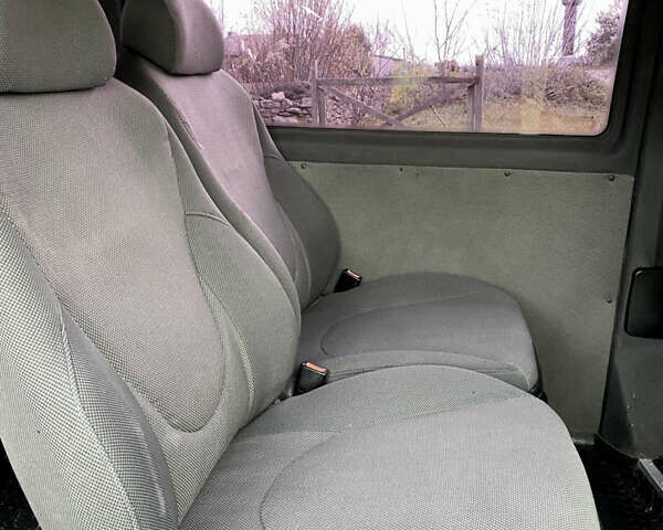 Синій Фольксваген Transporter, об'ємом двигуна 2.5 л та пробігом 290 тис. км за 5999 $, фото 40 на Automoto.ua