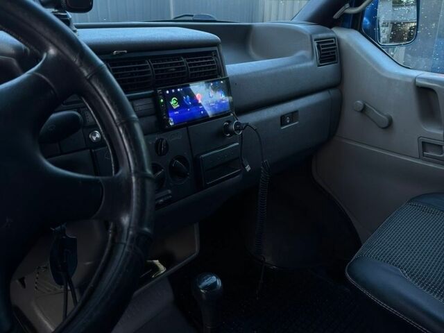 Синий Фольксваген Transporter, объемом двигателя 2.5 л и пробегом 650 тыс. км за 8900 $, фото 9 на Automoto.ua