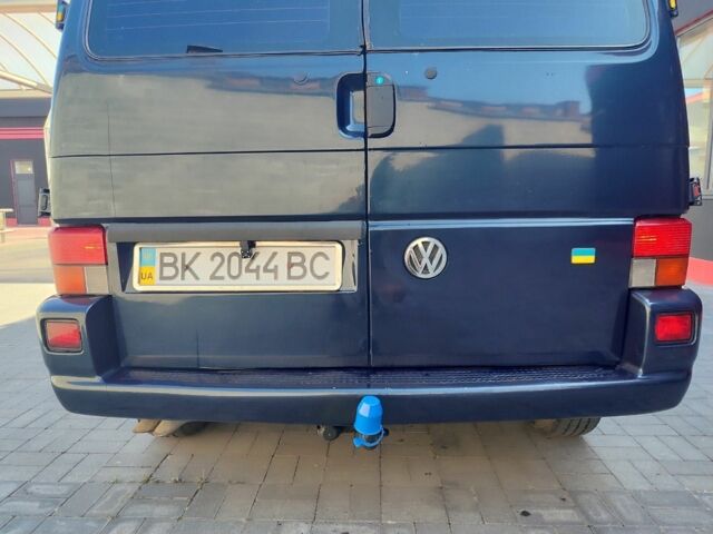 Синий Фольксваген Transporter, объемом двигателя 2.5 л и пробегом 364 тыс. км за 5500 $, фото 5 на Automoto.ua