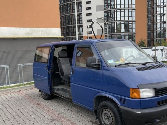 Синий Фольксваген Transporter, объемом двигателя 1.9 л и пробегом 500 тыс. км за 5200 $, фото 1 на Automoto.ua