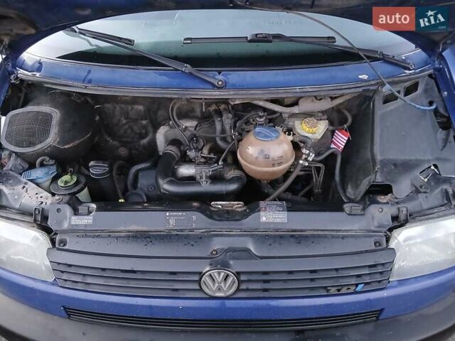 Синий Фольксваген Transporter, объемом двигателя 2.46 л и пробегом 650 тыс. км за 6000 $, фото 12 на Automoto.ua