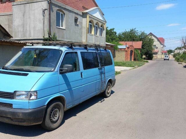 Синій Фольксваген Transporter, об'ємом двигуна 0.24 л та пробігом 50 тис. км за 2800 $, фото 2 на Automoto.ua