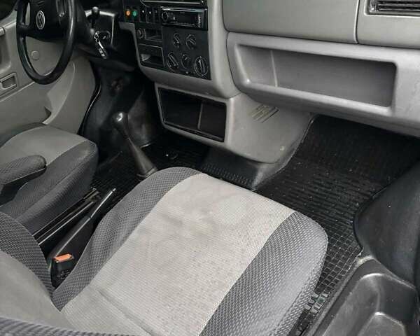 Синий Фольксваген Transporter, объемом двигателя 2.46 л и пробегом 650 тыс. км за 7300 $, фото 4 на Automoto.ua