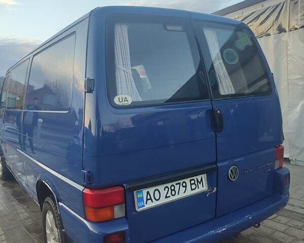 Синий Фольксваген Transporter, объемом двигателя 2.46 л и пробегом 366 тыс. км за 6200 $, фото 6 на Automoto.ua