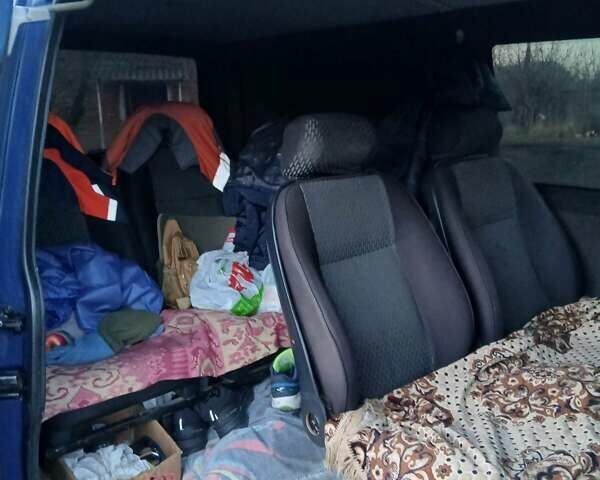 Синий Фольксваген Transporter, объемом двигателя 2.46 л и пробегом 650 тыс. км за 6000 $, фото 8 на Automoto.ua