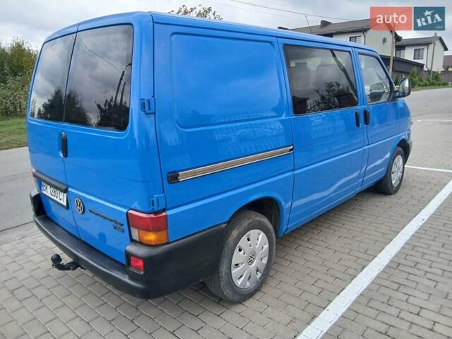 Синій Фольксваген Transporter, об'ємом двигуна 2.5 л та пробігом 317 тис. км за 7200 $, фото 1 на Automoto.ua