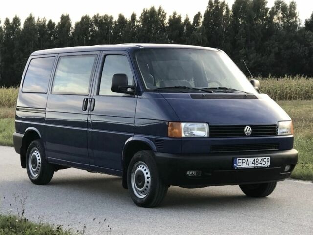 Синий Фольксваген Transporter, объемом двигателя 1.9 л и пробегом 248 тыс. км за 2300 $, фото 2 на Automoto.ua