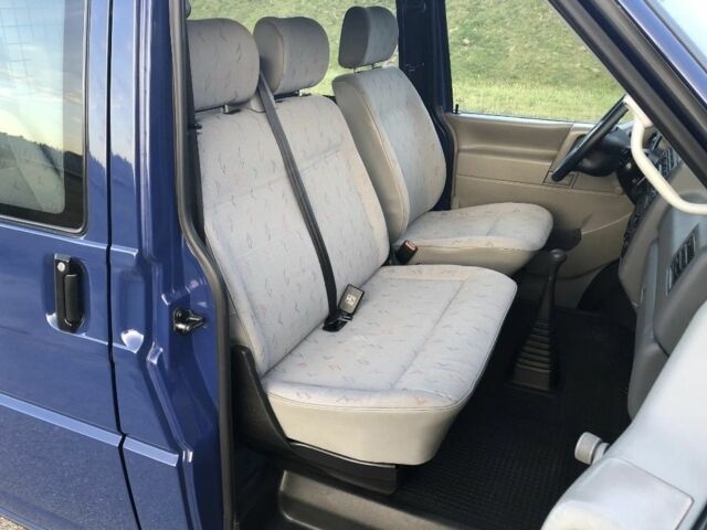 Синий Фольксваген Transporter, объемом двигателя 1.9 л и пробегом 248 тыс. км за 2300 $, фото 8 на Automoto.ua