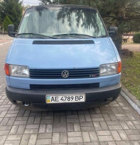 Синій Фольксваген Transporter, об'ємом двигуна 2.5 л та пробігом 300 тис. км за 4632 $, фото 4 на Automoto.ua