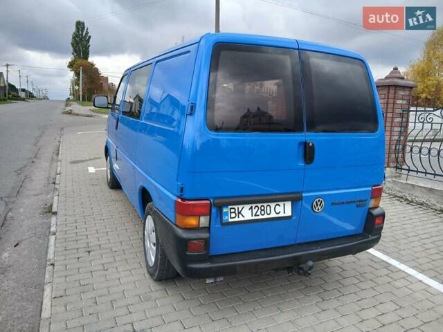 Синій Фольксваген Transporter, об'ємом двигуна 2.5 л та пробігом 317 тис. км за 7200 $, фото 5 на Automoto.ua