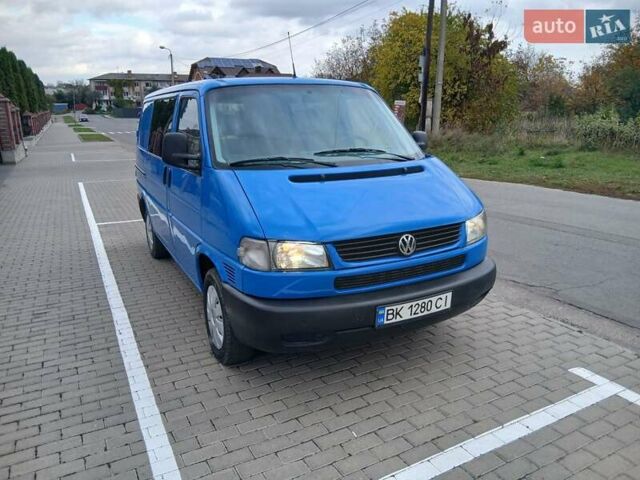 Синій Фольксваген Transporter, об'ємом двигуна 2.5 л та пробігом 317 тис. км за 7200 $, фото 4 на Automoto.ua