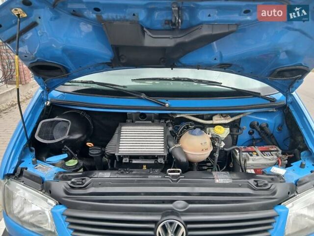 Синій Фольксваген Transporter, об'ємом двигуна 2.5 л та пробігом 317 тис. км за 7200 $, фото 26 на Automoto.ua