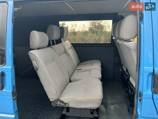 Синій Фольксваген Transporter, об'ємом двигуна 2.5 л та пробігом 317 тис. км за 7200 $, фото 10 на Automoto.ua