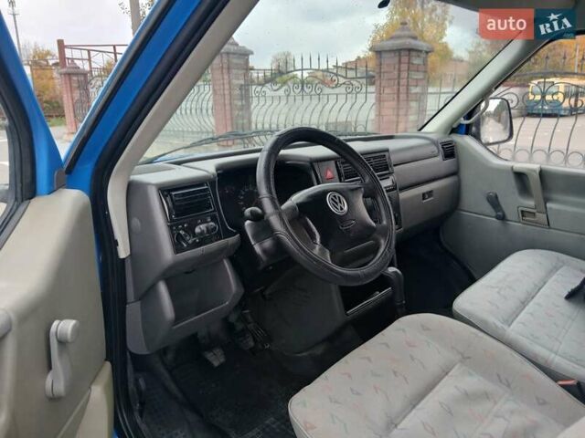 Синій Фольксваген Transporter, об'ємом двигуна 2.5 л та пробігом 317 тис. км за 7200 $, фото 20 на Automoto.ua