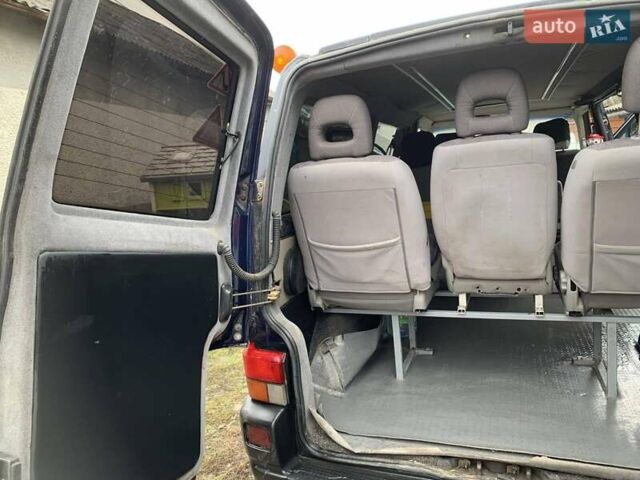 Синий Фольксваген Transporter, объемом двигателя 2.5 л и пробегом 343 тыс. км за 6500 $, фото 5 на Automoto.ua