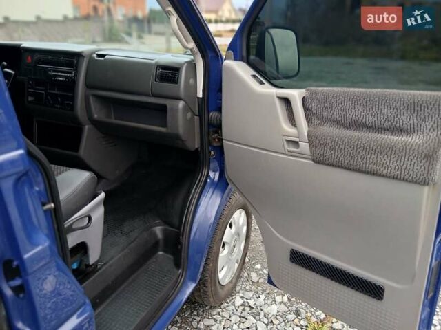 Синий Фольксваген Transporter, объемом двигателя 2.5 л и пробегом 345 тыс. км за 7999 $, фото 30 на Automoto.ua