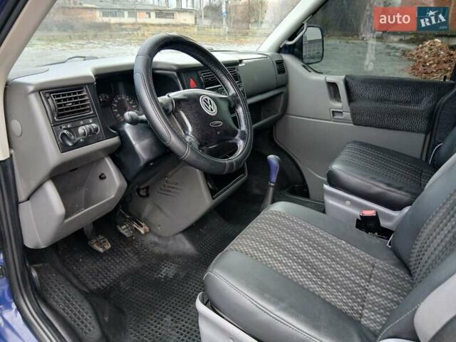 Синий Фольксваген Transporter, объемом двигателя 2.5 л и пробегом 345 тыс. км за 7999 $, фото 27 на Automoto.ua