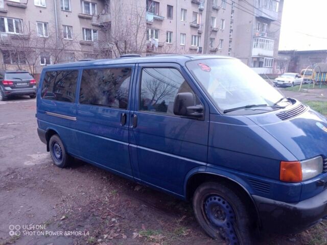 Синій Фольксваген Transporter, об'ємом двигуна 2.5 л та пробігом 247 тис. км за 3500 $, фото 1 на Automoto.ua
