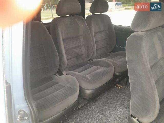 Синий Фольксваген Transporter, объемом двигателя 2.46 л и пробегом 364 тыс. км за 8500 $, фото 7 на Automoto.ua