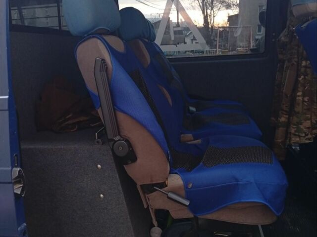 Синій Фольксваген Transporter, об'ємом двигуна 2.5 л та пробігом 247 тис. км за 3500 $, фото 3 на Automoto.ua