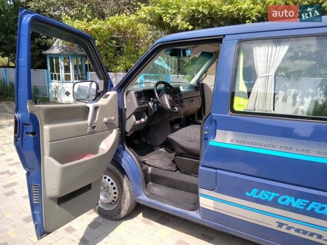 Синий Фольксваген Transporter, объемом двигателя 2.5 л и пробегом 360 тыс. км за 8500 $, фото 11 на Automoto.ua