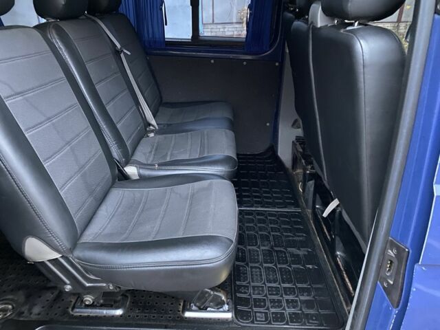 Синий Фольксваген Transporter, объемом двигателя 1.9 л и пробегом 200 тыс. км за 7000 $, фото 13 на Automoto.ua