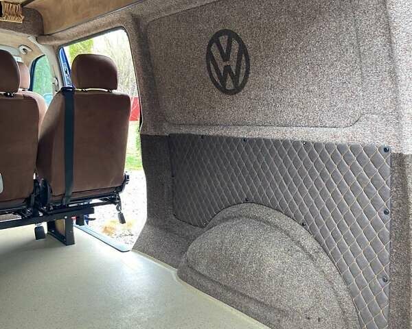 Синий Фольксваген Transporter, объемом двигателя 0 л и пробегом 294 тыс. км за 9342 $, фото 43 на Automoto.ua