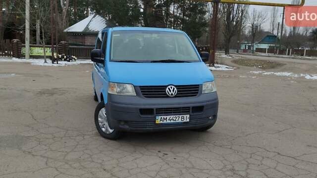 Синій Фольксваген Transporter, об'ємом двигуна 1.9 л та пробігом 294 тис. км за 8500 $, фото 5 на Automoto.ua