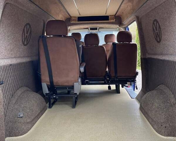 Синий Фольксваген Transporter, объемом двигателя 0 л и пробегом 294 тыс. км за 9342 $, фото 41 на Automoto.ua