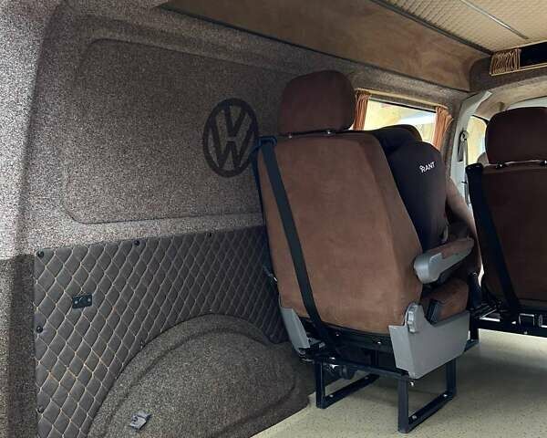 Синий Фольксваген Transporter, объемом двигателя 0 л и пробегом 294 тыс. км за 9342 $, фото 40 на Automoto.ua