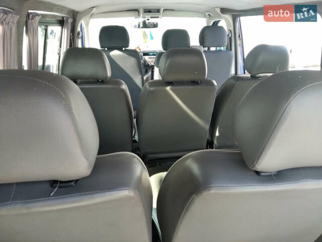Синий Фольксваген Transporter, объемом двигателя 2.5 л и пробегом 374 тыс. км за 8500 $, фото 6 на Automoto.ua