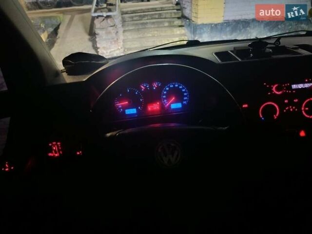 Синий Фольксваген Transporter, объемом двигателя 2.5 л и пробегом 360 тыс. км за 9600 $, фото 7 на Automoto.ua