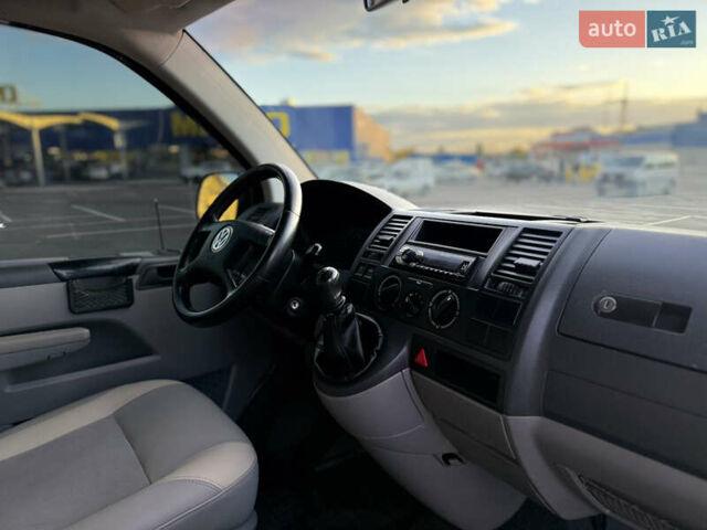 Синій Фольксваген Transporter, об'ємом двигуна 2.5 л та пробігом 285 тис. км за 9800 $, фото 20 на Automoto.ua