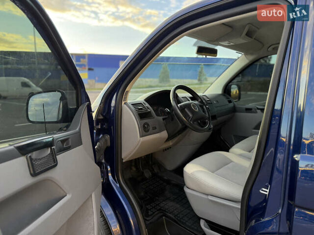 Синій Фольксваген Transporter, об'ємом двигуна 2.5 л та пробігом 285 тис. км за 9800 $, фото 12 на Automoto.ua