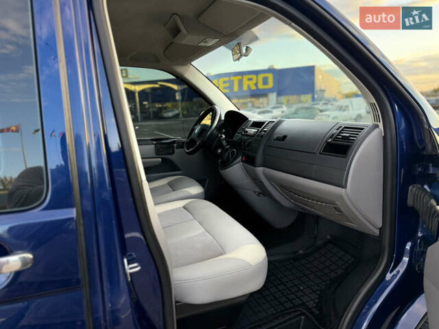 Синій Фольксваген Transporter, об'ємом двигуна 2.5 л та пробігом 285 тис. км за 9800 $, фото 19 на Automoto.ua